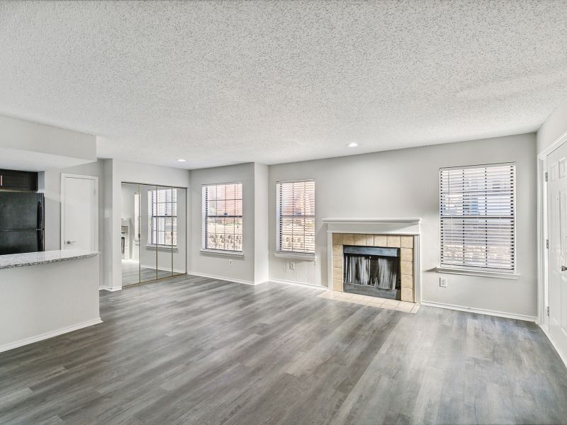 Crossings on marsh apartment spacious interior